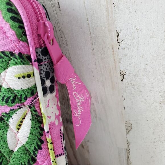 Vera Bradley Priscilla Pink E-Reader Zip Up Sleeve - Picture 4 of 7